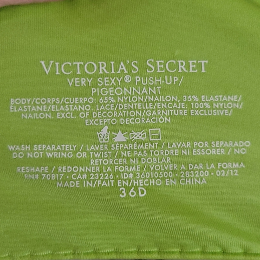Victoria secret very secret push up Bra - Picture 6 of 6